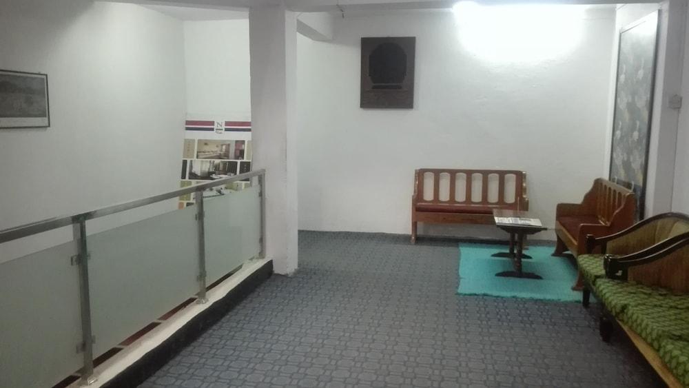 Hotel Nana Kathmandu Buitenkant foto