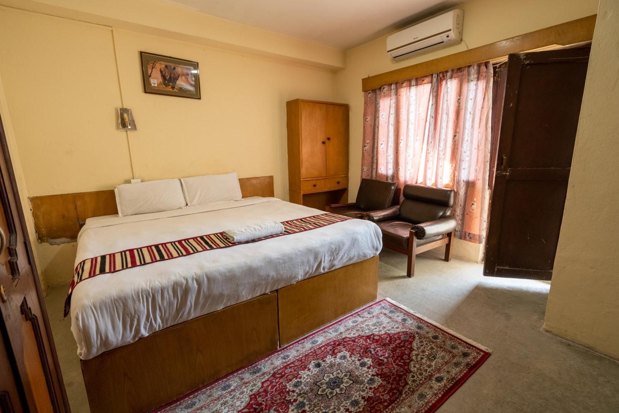 Hotel Nana Kathmandu Buitenkant foto