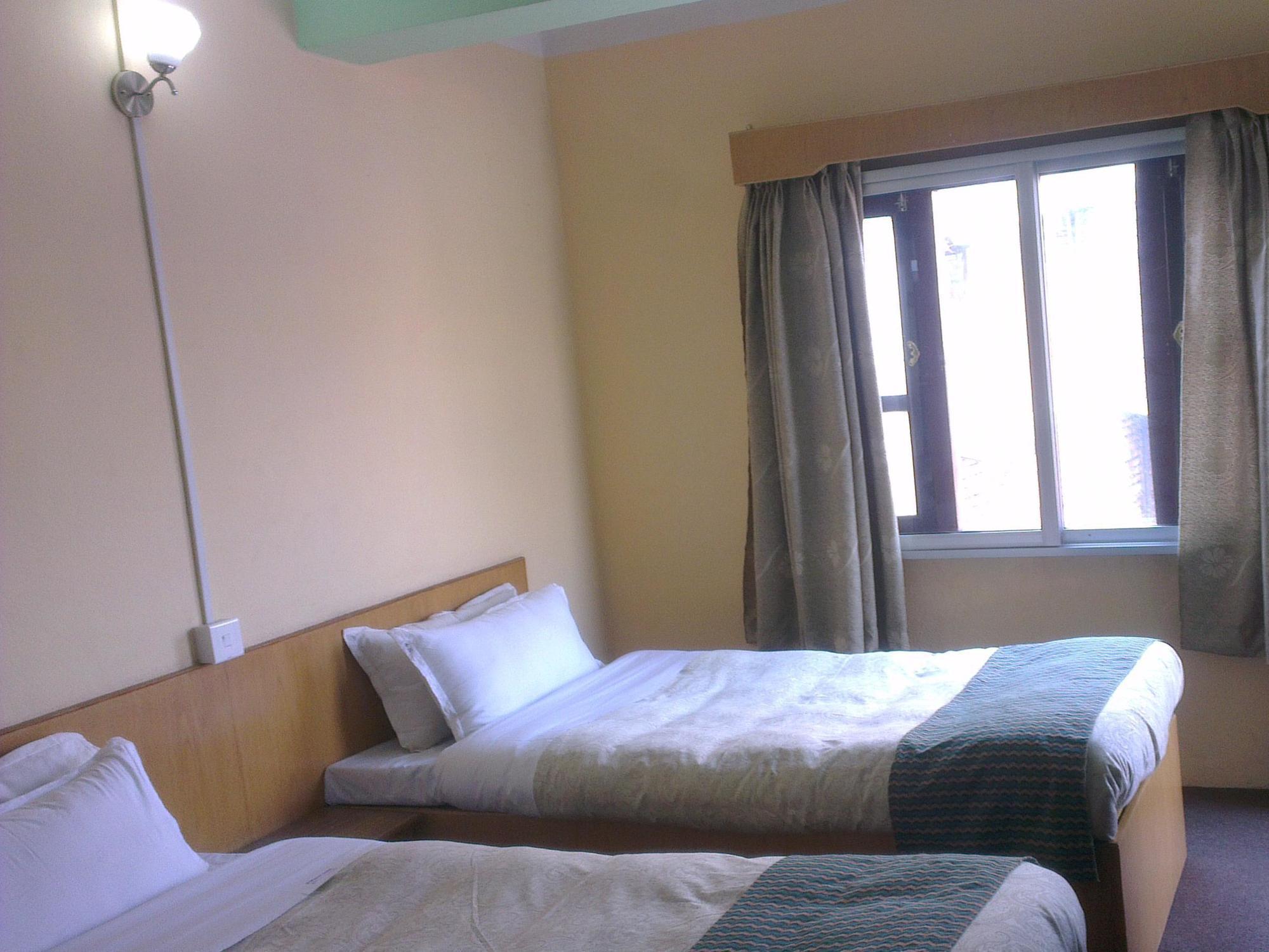 Hotel Nana Kathmandu Buitenkant foto
