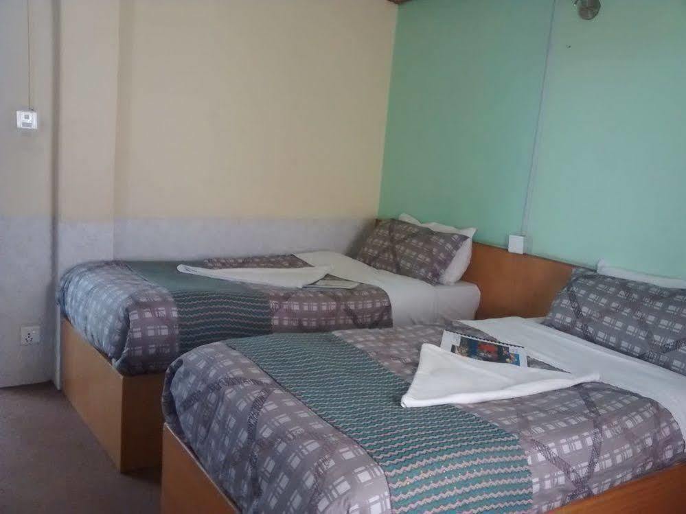 Hotel Nana Kathmandu Buitenkant foto